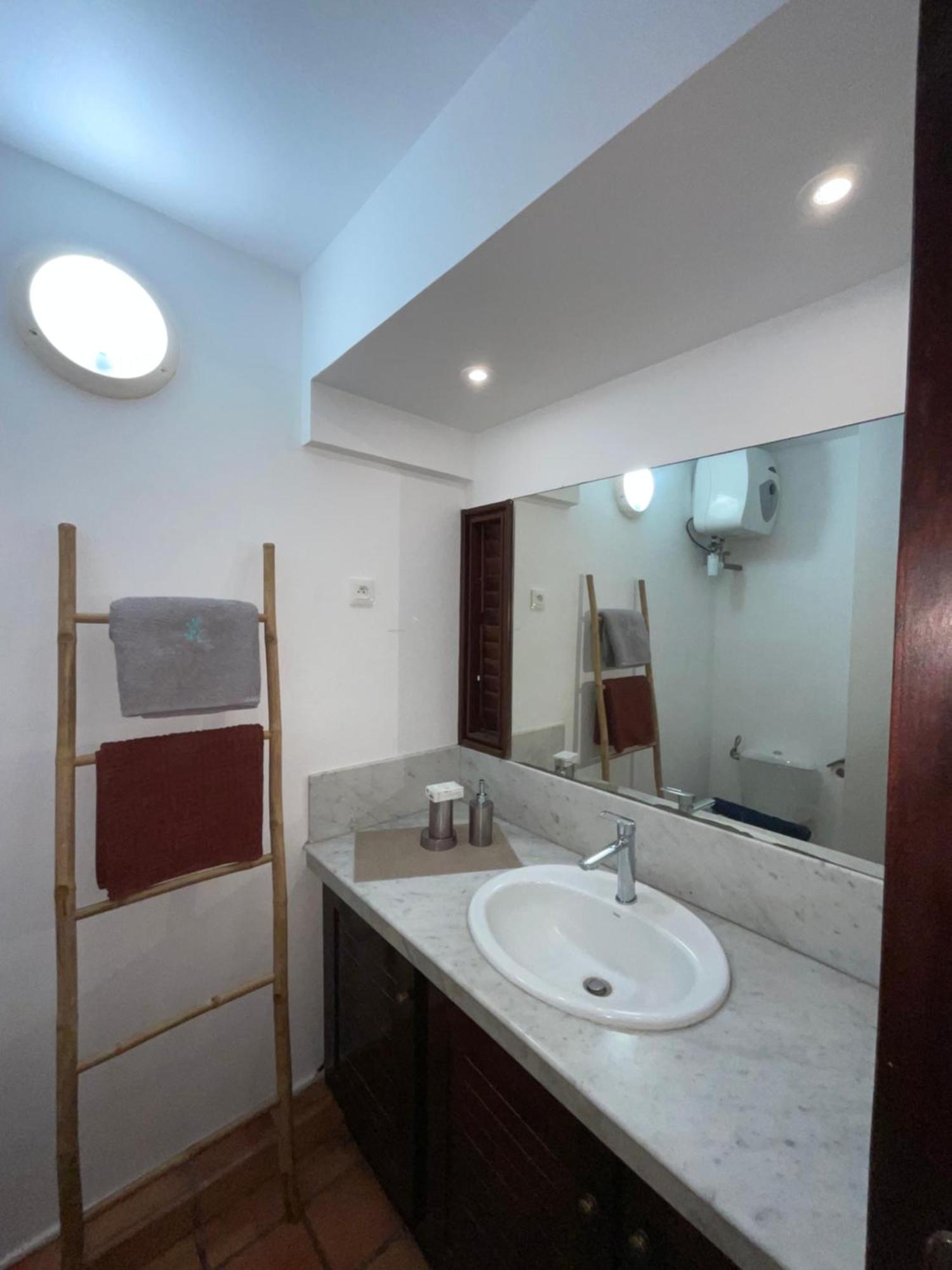 Ananas Premium - Sejour Detente T2 Vue Mer Avec Balcon Prive A Tartane 拉特里尼泰 外观 照片